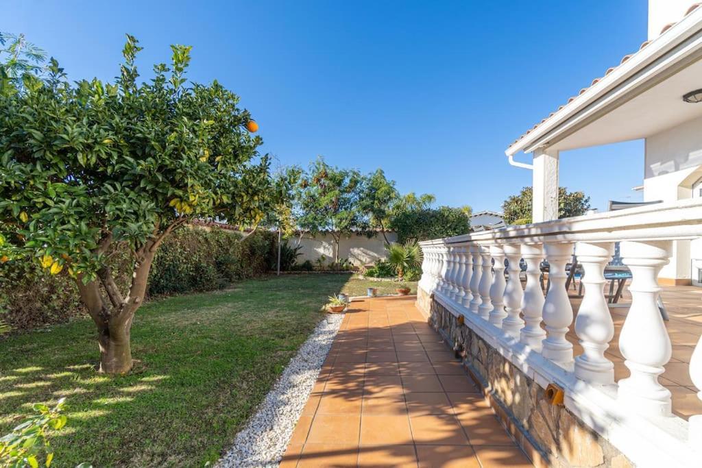 Sm21-Gran Casa De Vacaciones En La Playa, 4 Habitaciones, Climatizada, Piscina, Barbacoa Y Wifi Empuriabrava Exterior foto